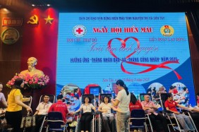 NGÀY HỘI HIẾN MÁU - TRAO GIỌT MÁU HỒNG, GỬI TRỌN YÊU THƯƠNG